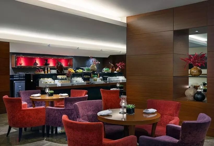 Fotos del hotel Sheraton Dubai Creek Hotel & Towers:  56