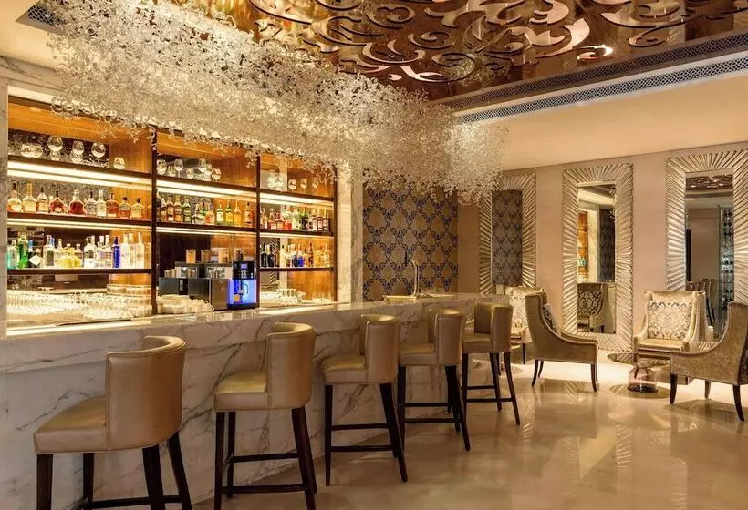 Fotos del hotel Sheraton Dubai Creek Hotel & Towers:  73