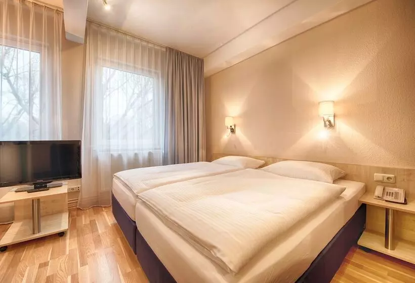 Fotos del hotel Enjoy Hotel Berlin City Messe:  12