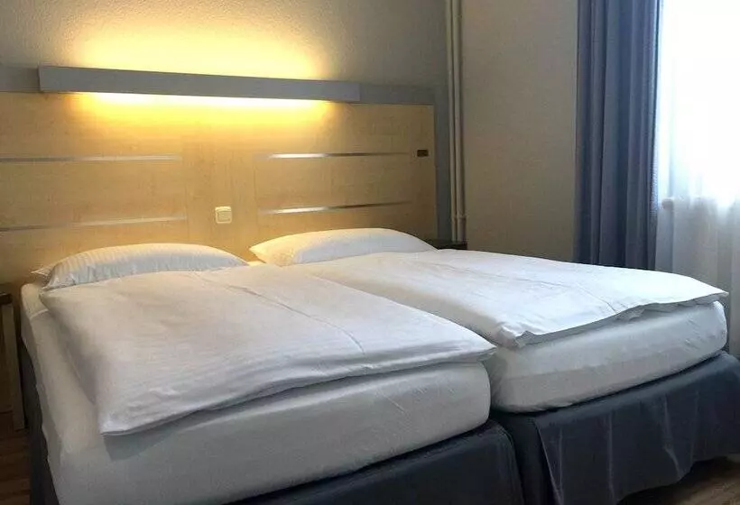 Fotos del hotel Enjoy Hotel Berlin City Messe:  16