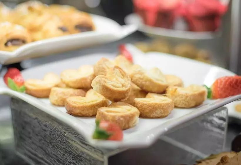 Fotos del hotel Petit Palace Museum:  9