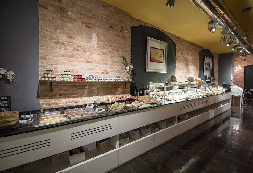 Fotos del hotel Petit Palace Museum:  18