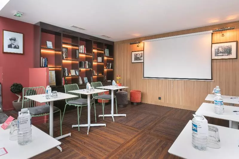 Fotos del hotel Quality Hotel & Suites Bercy Bibliothèque By Happyculture:  6