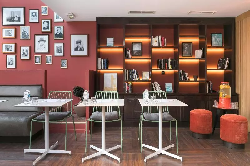 Fotos del hotel Quality Hotel & Suites Bercy Bibliothèque By Happyculture:  5