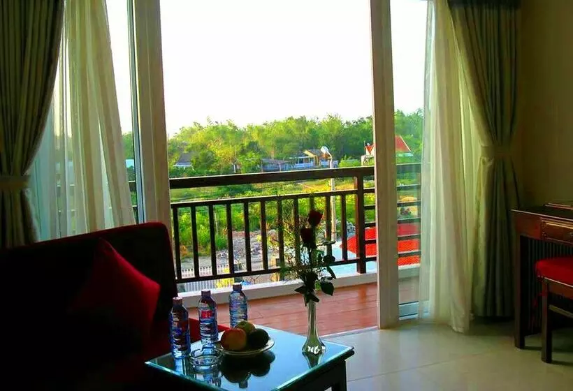 Fotos del hotel Grass Land Hotel :  7