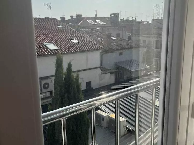 Fotos del hotel Galija:  25