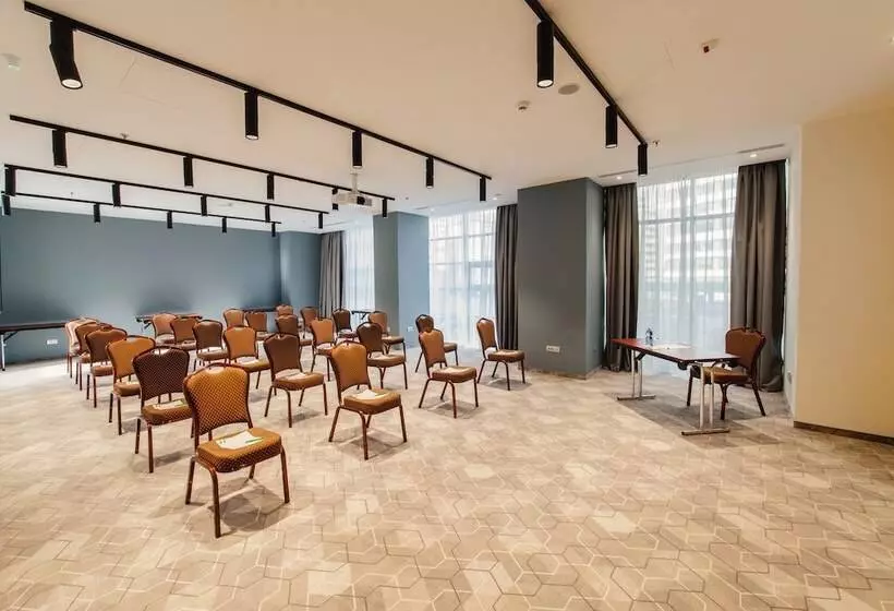 Fotos del hotel Holiday Inn Bucharest  Times, An Ihg:  24