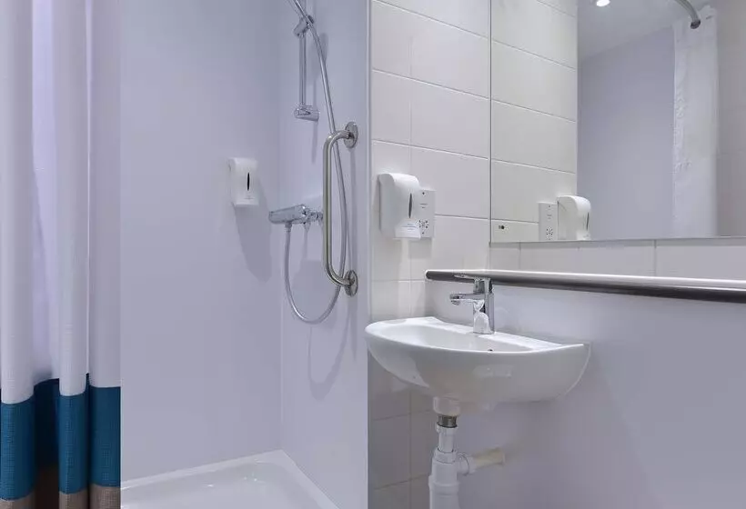 Fotos del hotel Travelodge Galway:  6