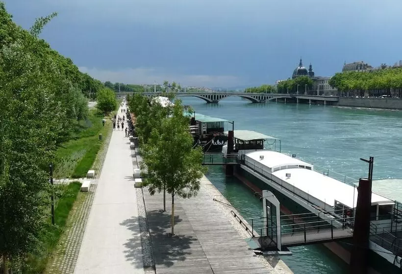 Crowne Plaza Lyon Parc De La Tête D’or