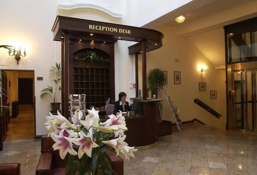 Fotos del hotel Grand  Praha:  2