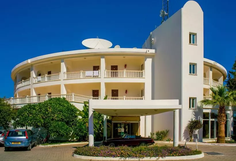 Fotos del hotel Sempati:  24