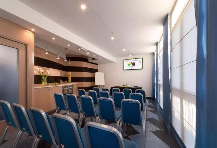 Fotos del hotel Cdh Hotel La Spezia:  16