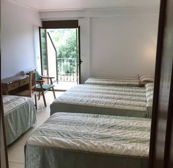 Fotos del hotel Hotel El Tilo:  25