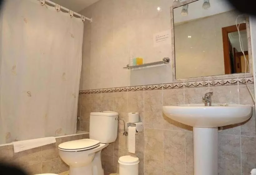 Fotos del hotel Hotel El Tilo:  4