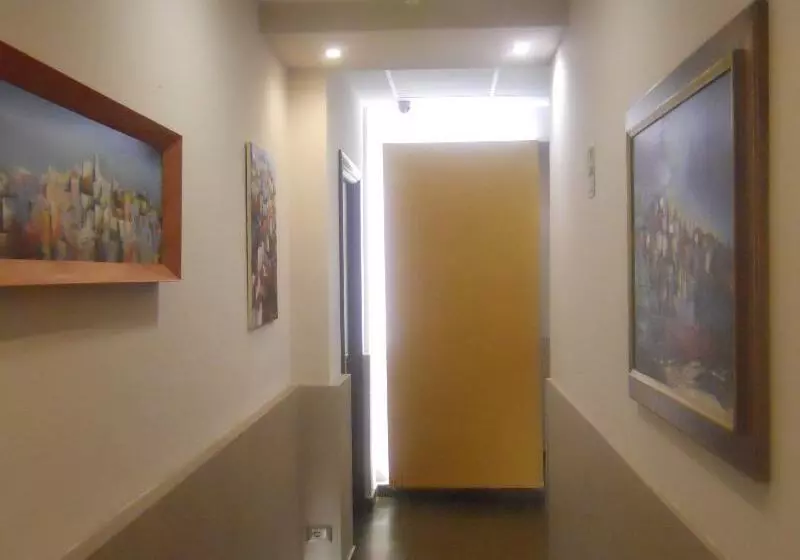 Fotos del hotel Morpheus Rooms:  6