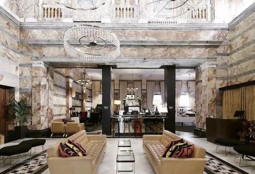 Fotos del hotel The Grand At Trafalgar Square:  5