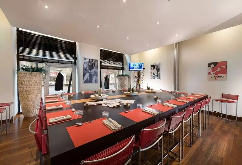 Fotos del hotel Townhouse 70:  8