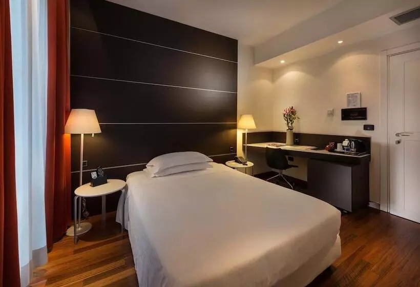 Fotos del hotel Townhouse 70:  12