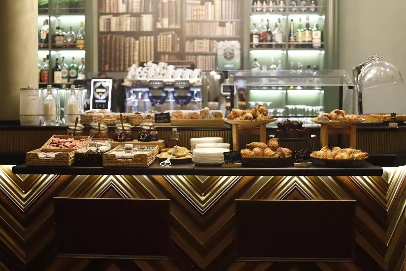 Fotos del hotel Townhouse 70:  7