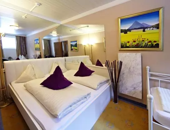 Fotos del hotel Interstar:  14