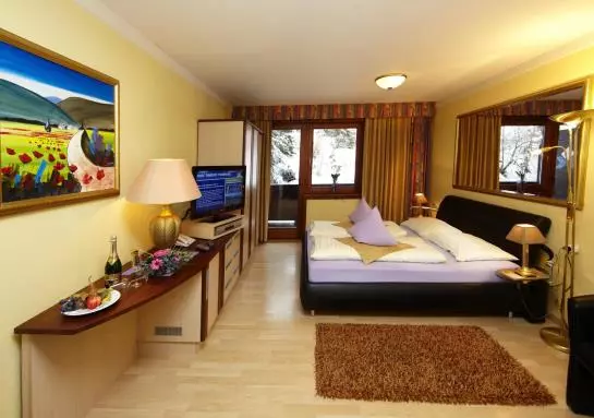 Fotos del hotel Interstar:  19