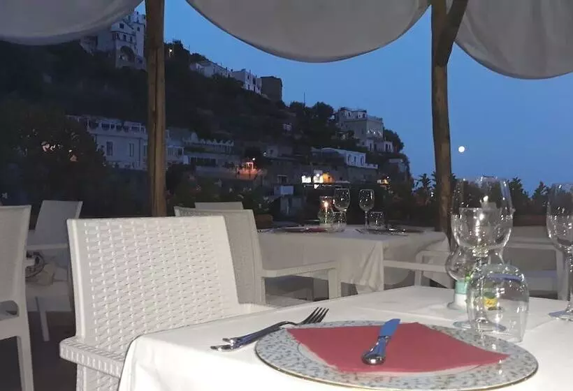 Fotos del hotel La Pergola:  21