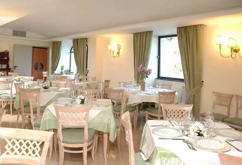 Fotos del hotel La Pergola:  3