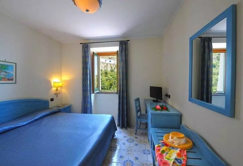 Fotos del hotel La Pergola:  8