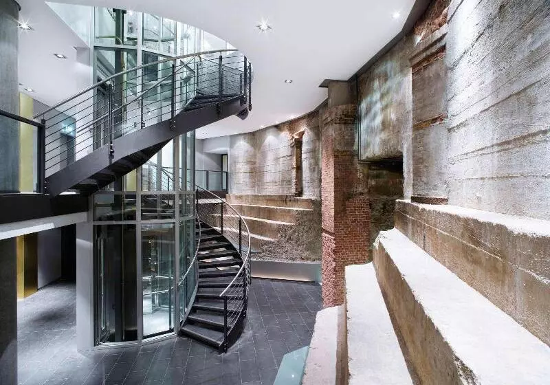 Fotos del hotel Mövenpick Hotel Hamburg:  11