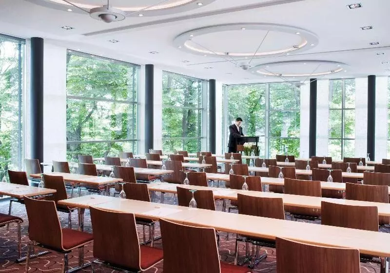 Fotos del hotel Mövenpick Hotel Hamburg:  24