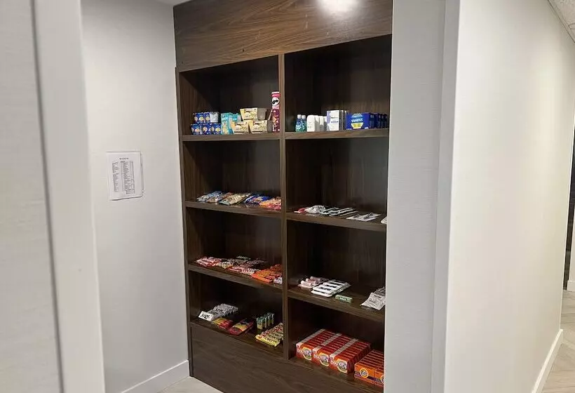 Fotos del hotel Staybridge Suites - Calgary Airport, An Ihg:  12