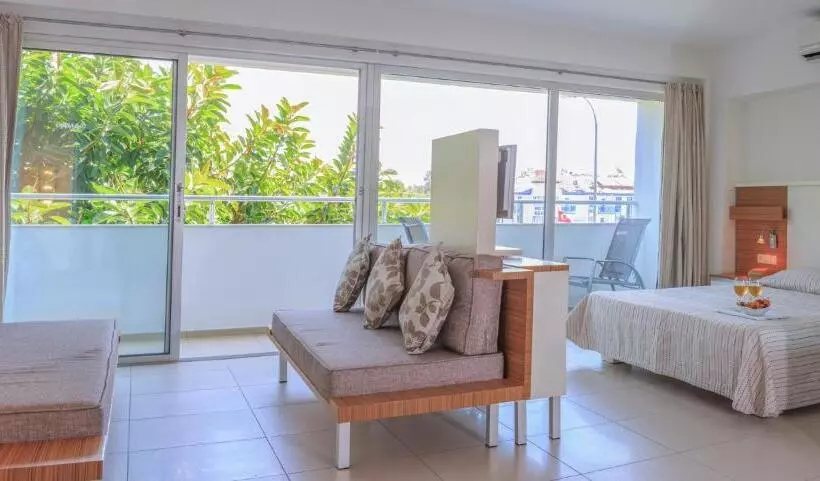 Fotos del hotel Delta:  4