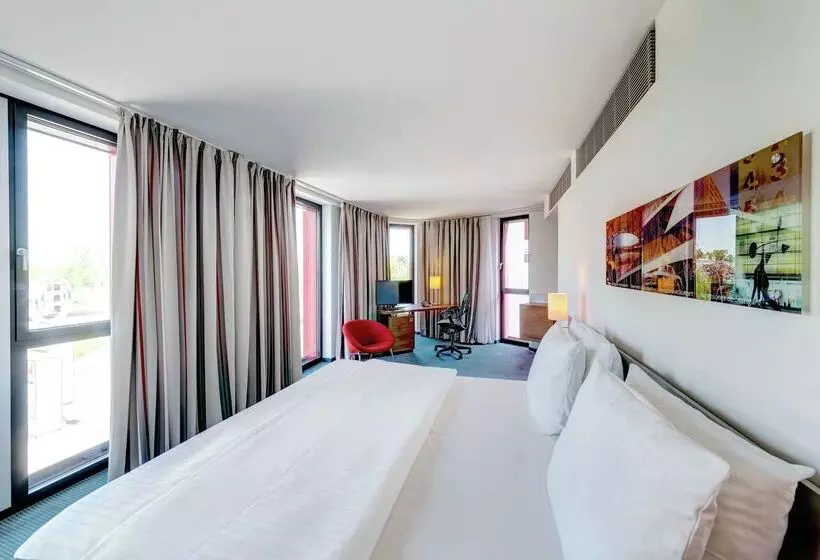 Fotos del hotel Hilton Garden Inn Stuttgart Neckarpark:  20