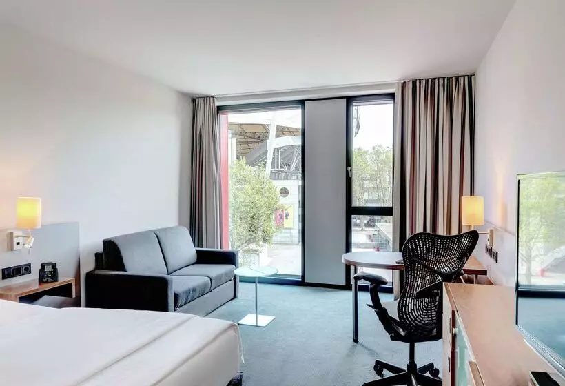 Fotos del hotel Hilton Garden Inn Stuttgart Neckarpark:  7