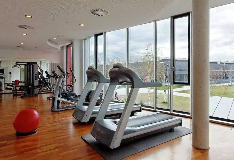 Fotos del hotel Hilton Garden Inn Stuttgart Neckarpark:  8