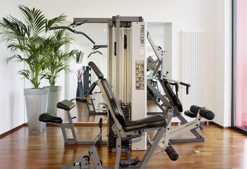 Fotos del hotel Hilton Garden Inn Stuttgart Neckarpark:  11