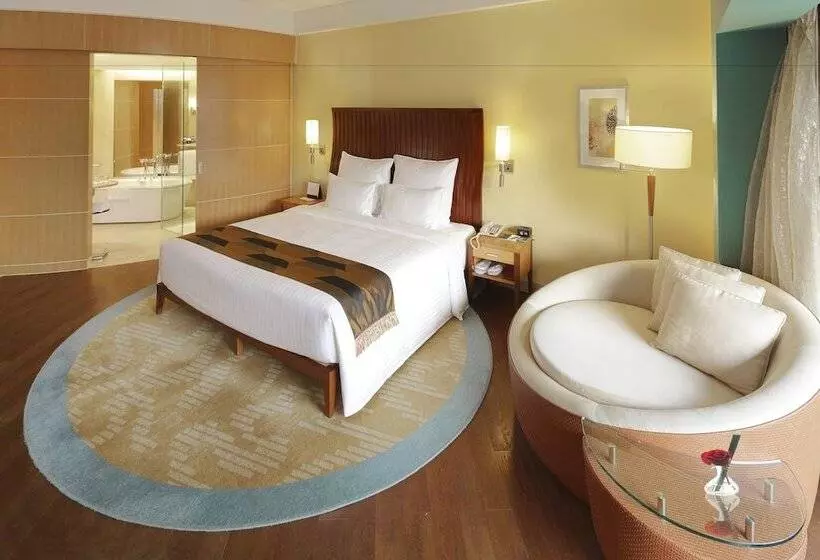 The Yuluxe Sheshan, Shanghai, A Tribute Portfolio Hotel (formerly Le Meridien She Shan Shanghai)