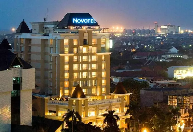 Fotos del hotel Novotel Semarang:  8
