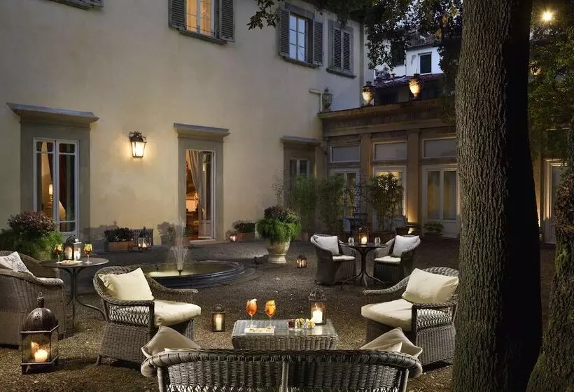 Fotos del hotel Al Palazzo Del Marchese Di Camugliano Residenza D'epoca:  11