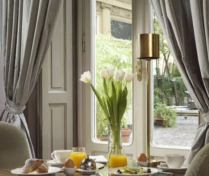 Fotos del hotel Al Palazzo Del Marchese Di Camugliano Residenza D'epoca:  25