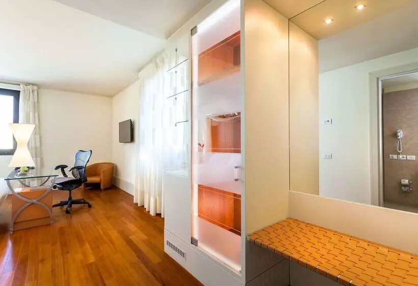 Fotos del hotel Hilton Garden Inn Florence Novoli:  25