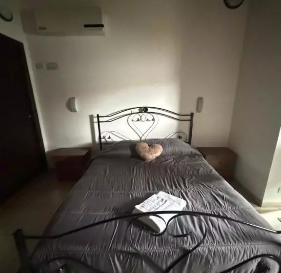 Fotos del hotel Holiday Residence:  14