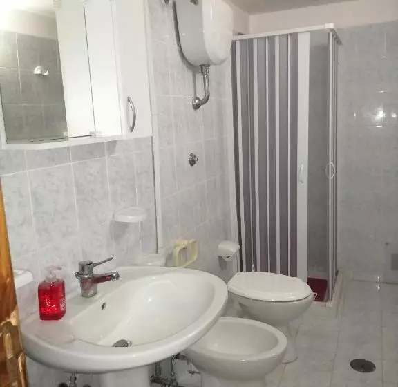 Fotos del hotel Holiday Residence:  7