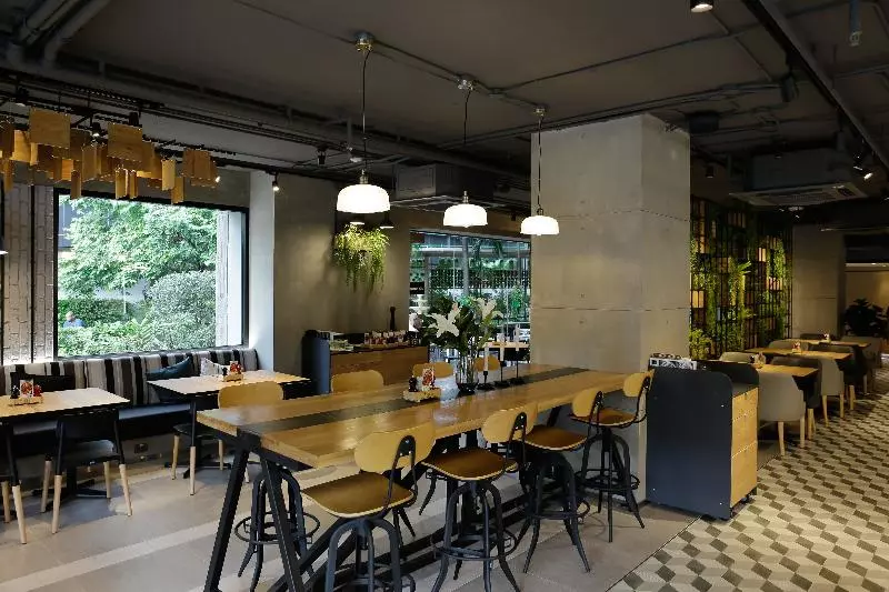 Fotos del hotel Shama Lakeview Asoke:  8