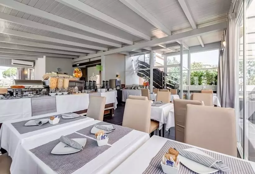 Fotos del hotel Best Western Cinemusic:  11