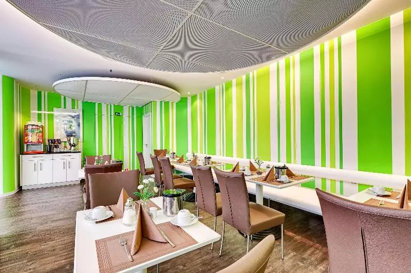 Fotos del hotel Attimo Hotel Stuttgart:  3