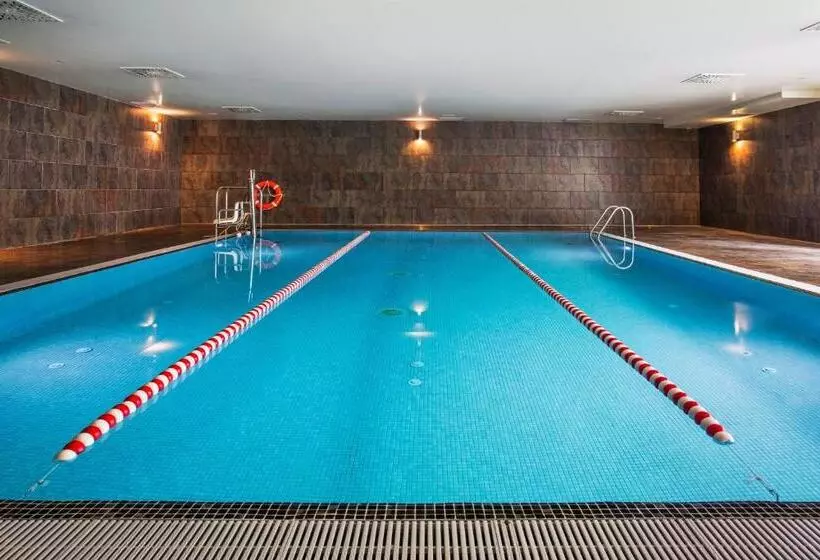 Fotos del hotel Azz Táctica:  10