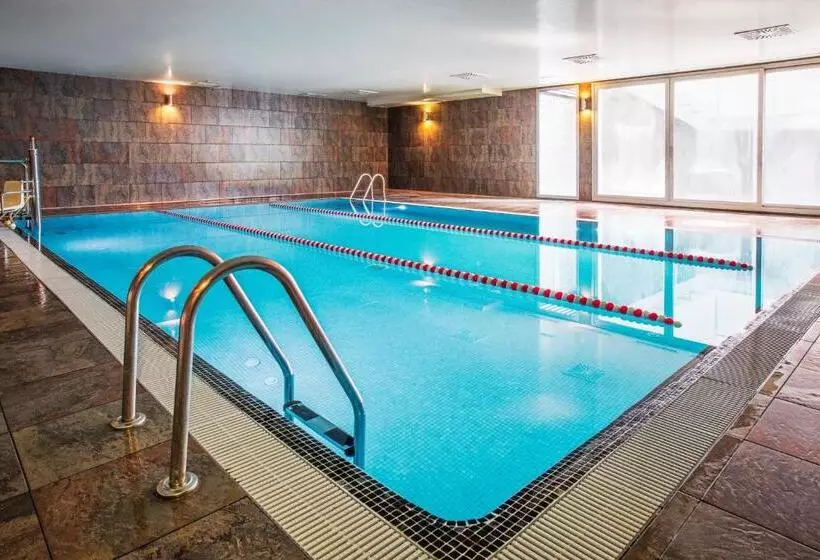 Fotos del hotel Azz Táctica:  8