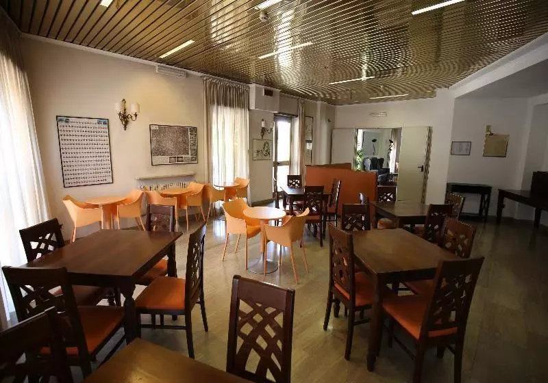 Fotos del hotel Derby:  3