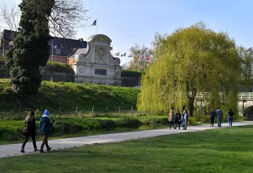 Fotos del hotel De La Treille:  20